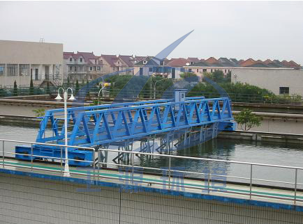 QXH型橋式吸泥機(jī)